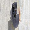 Design Toscano Gardening Spade Iron Door Knocker SP1111